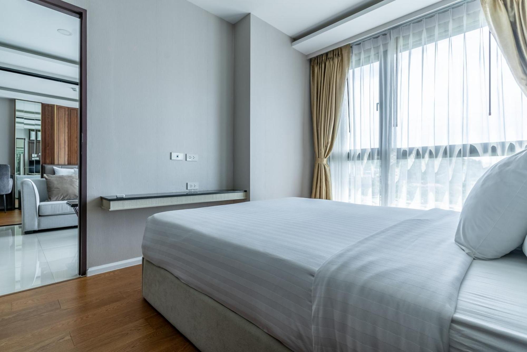 Panora Condo By Villacarte Surin Beach  Room photo